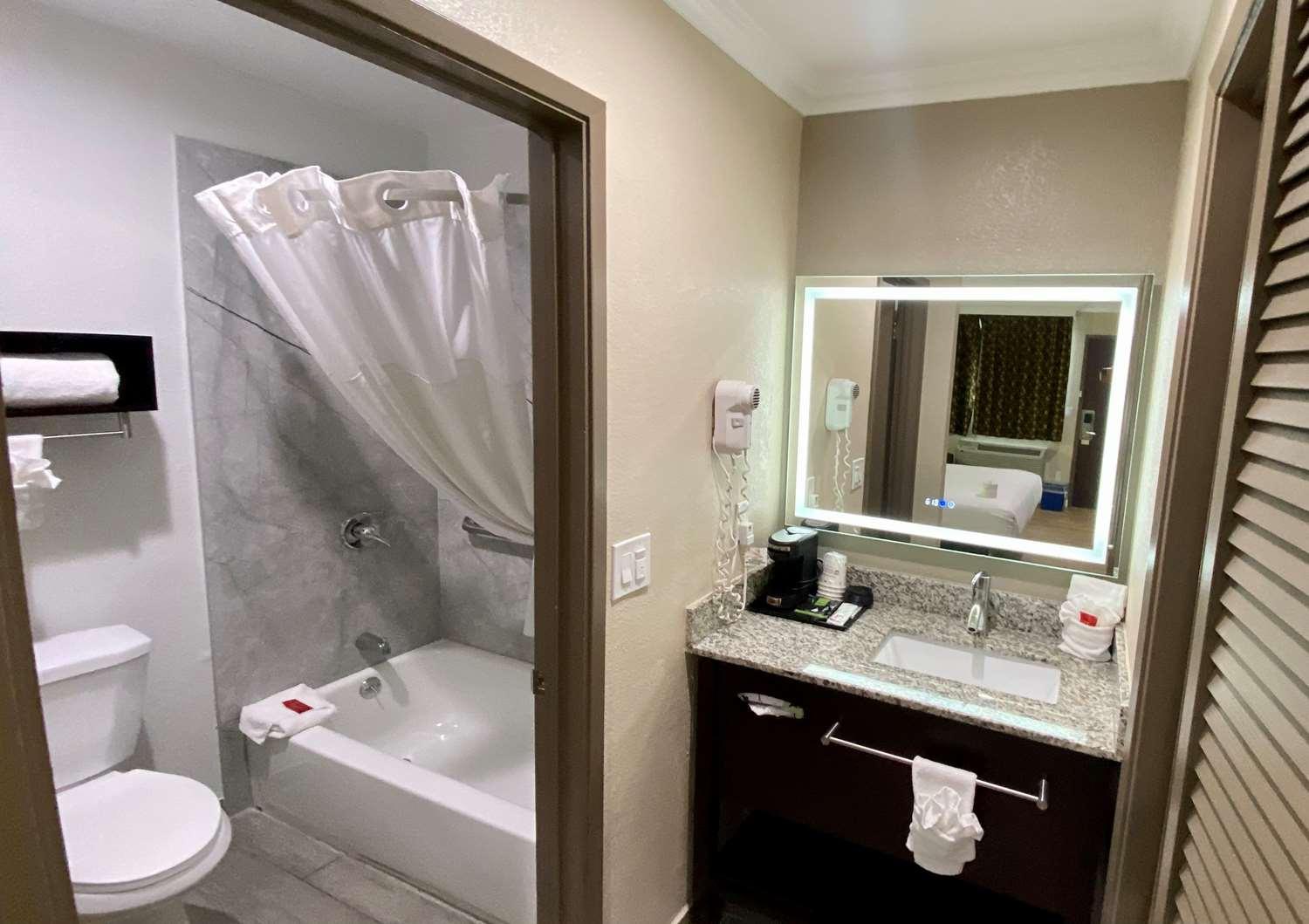 Surestay Hotel By Best Western Санта-Крус Экстерьер фото