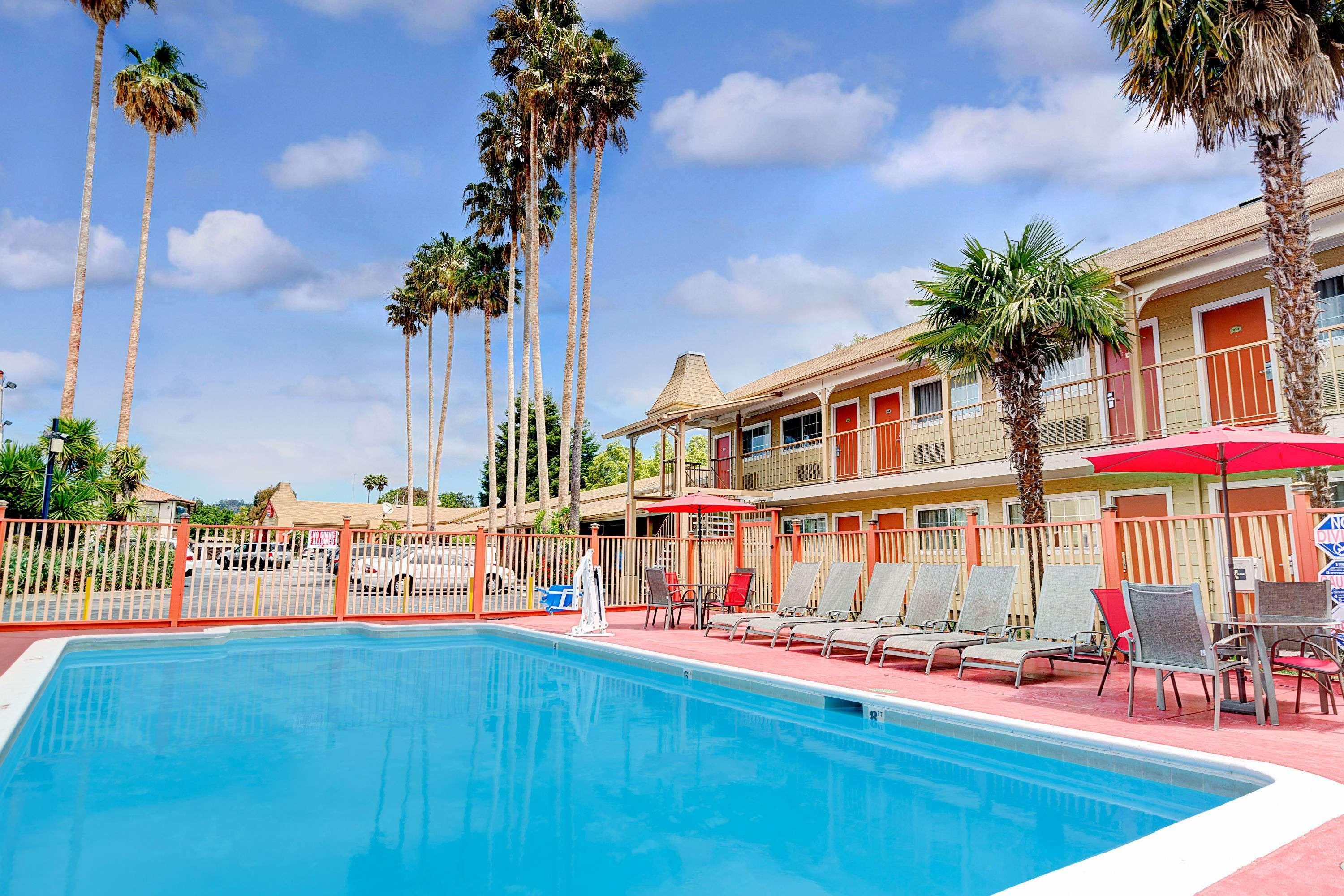 Surestay Hotel By Best Western Санта-Крус Экстерьер фото